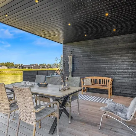Inola - 1km From The Sea By Interhome Holiday home