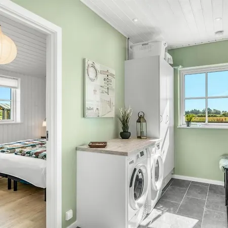 Inola - 1km From The Sea By Interhome * Lokken