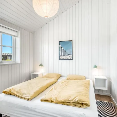 Holiday home Inola - 1km From The Sea By Interhome Lokken