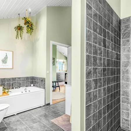 Inola - 2km From The Sea By Interhome