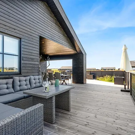 Inola - 2km From The Sea By Interhome *